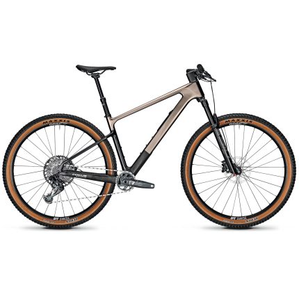Focus Raven 8.9 - Carbon Mountain Bike - 2023 - Silver / Carbon Raw
