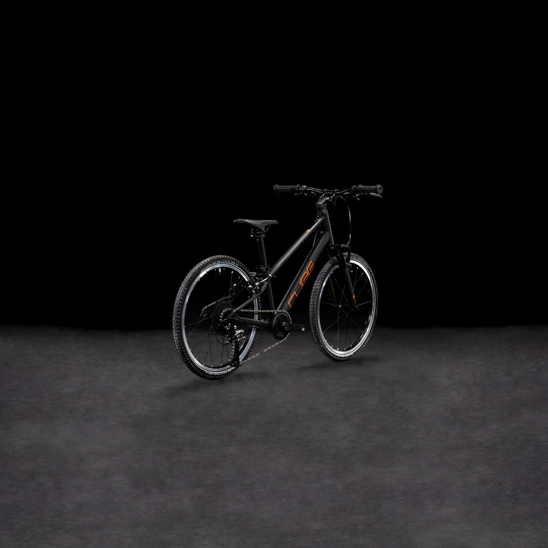 numove-200-black-orange-2-1638114.jpg